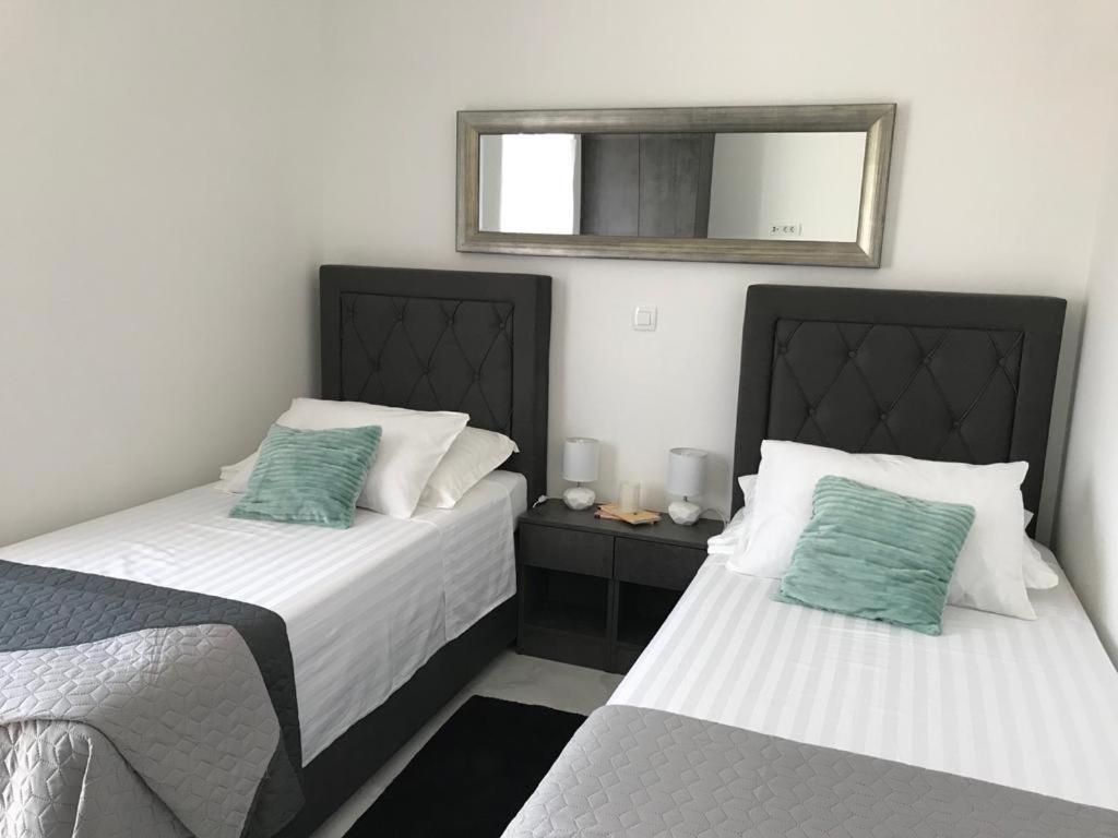 Hedonist-Luxury 2 Bedroom Apartment With Private Hot Tub, Garden And Free Parking Trogir Exterior photo
